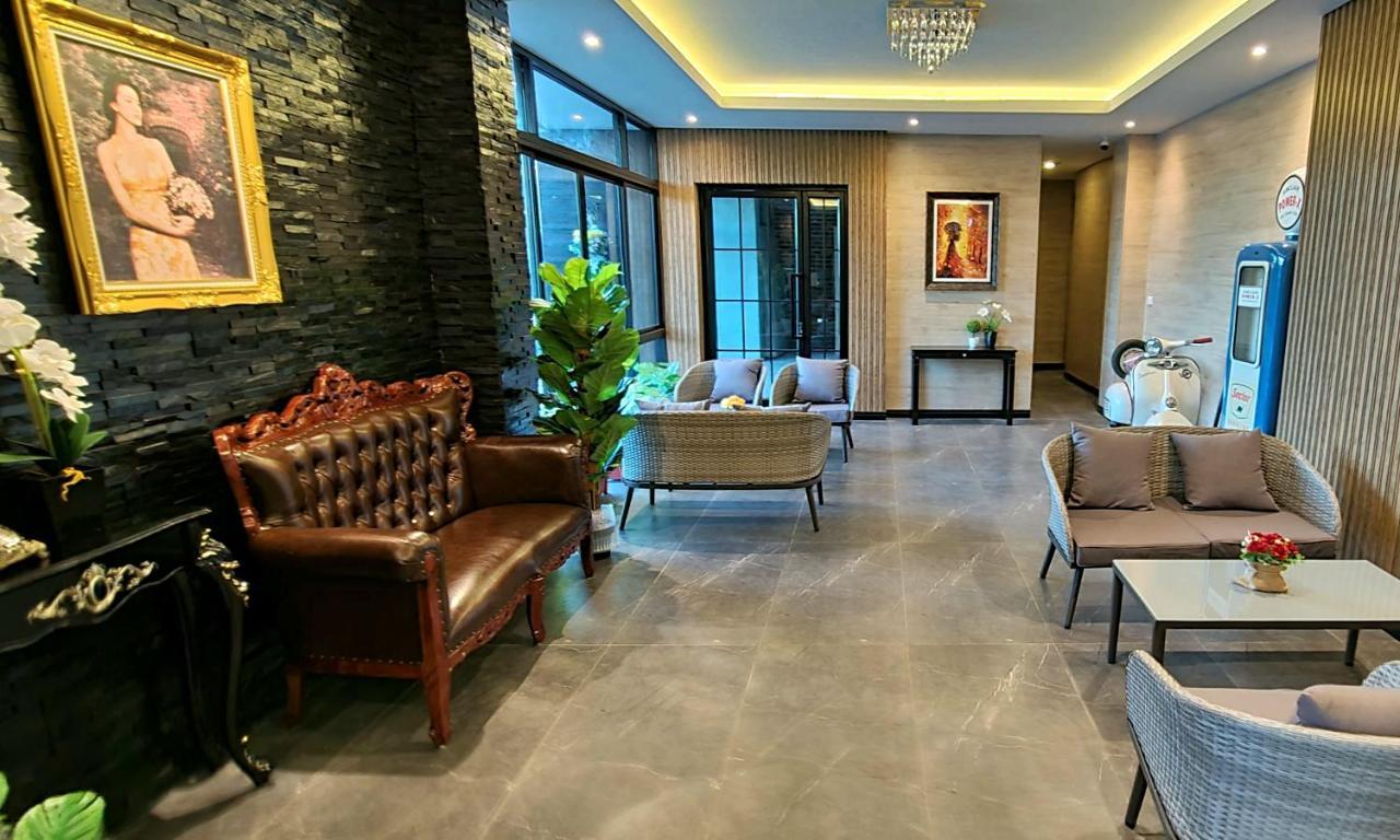 The Room Boutique Hotel Sakon Nakhon Exterior photo